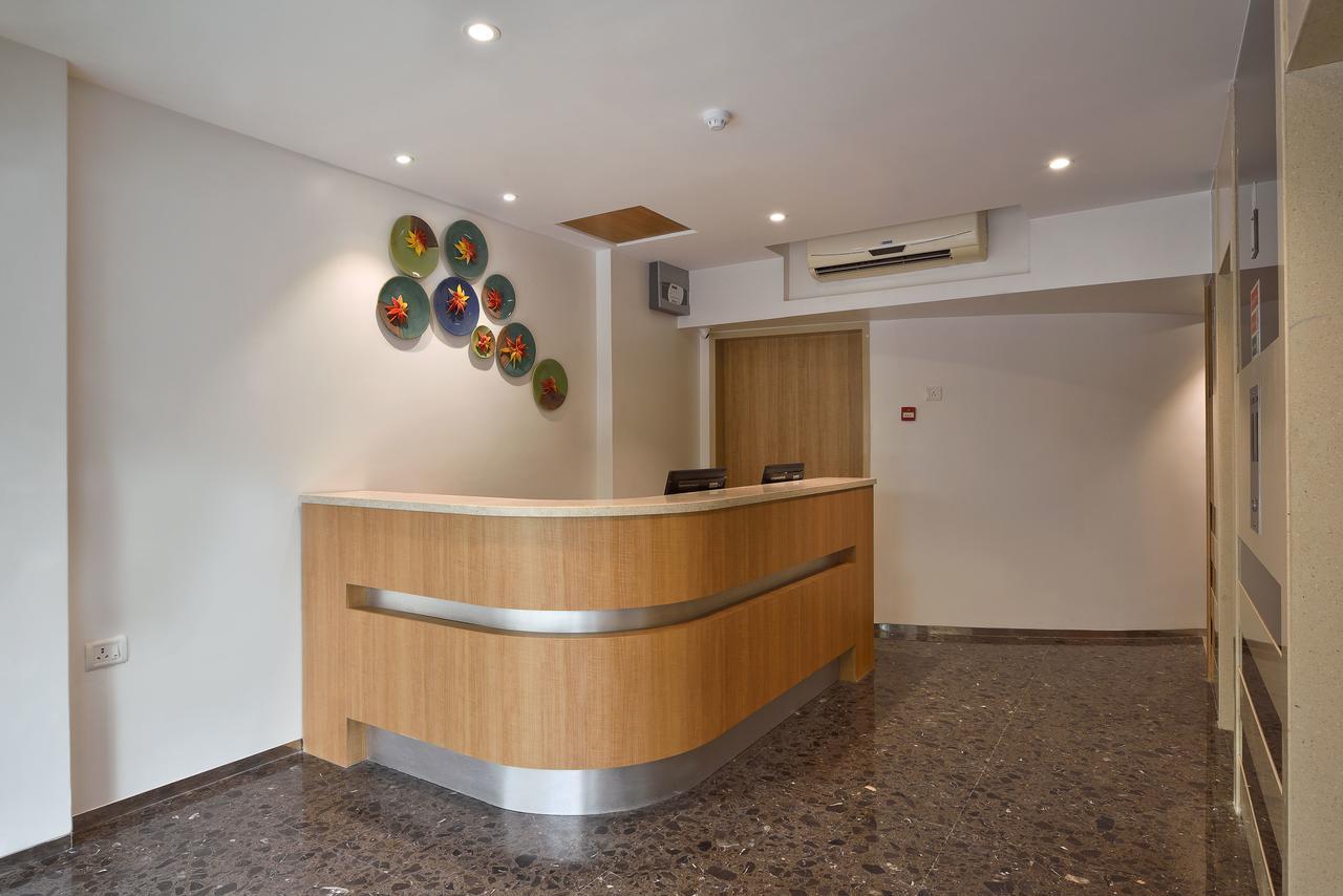 Hotel Leafio-Near Airport Bombaj Zewnętrze zdjęcie