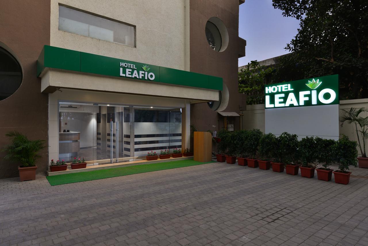 Hotel Leafio-Near Airport Bombaj Zewnętrze zdjęcie