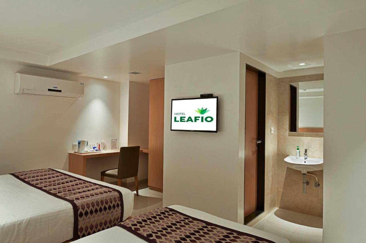 Hotel Leafio-Near Airport Bombaj Zewnętrze zdjęcie